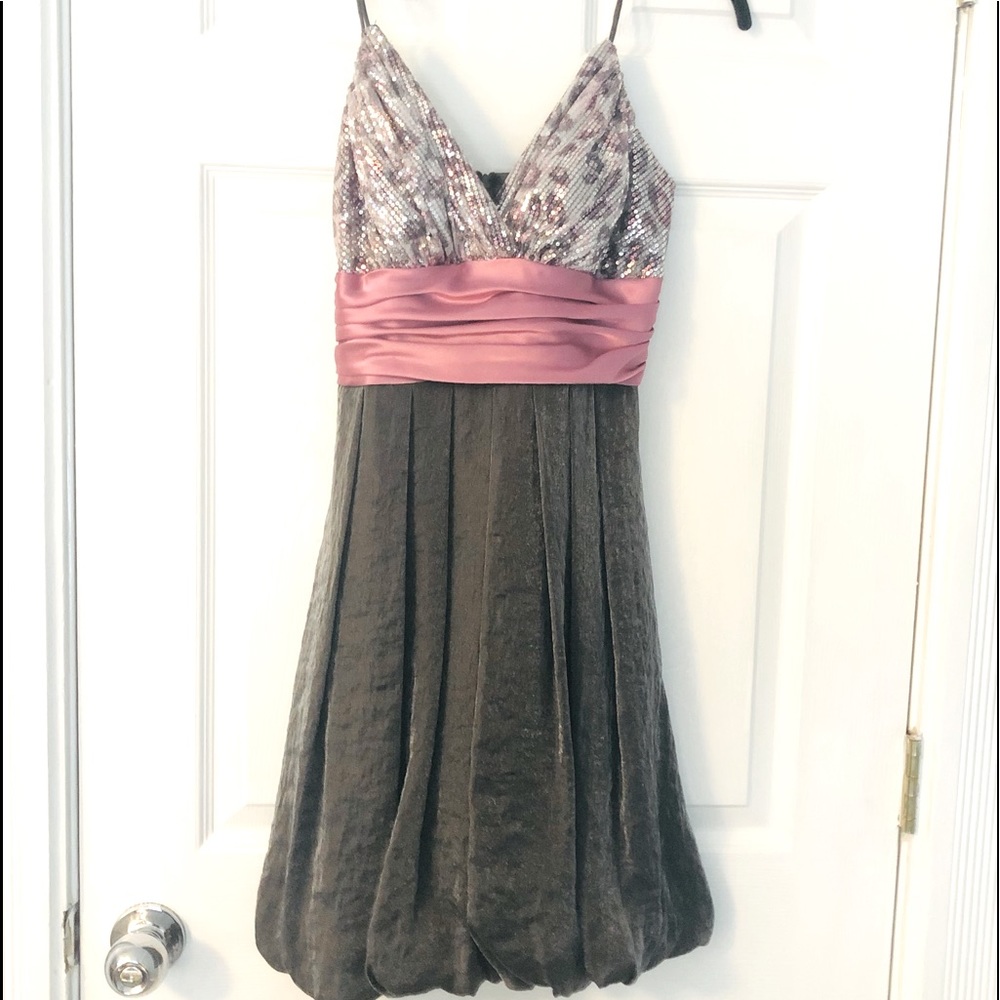 Escape special occasion dress